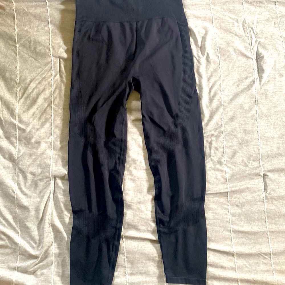 Pink black leggings